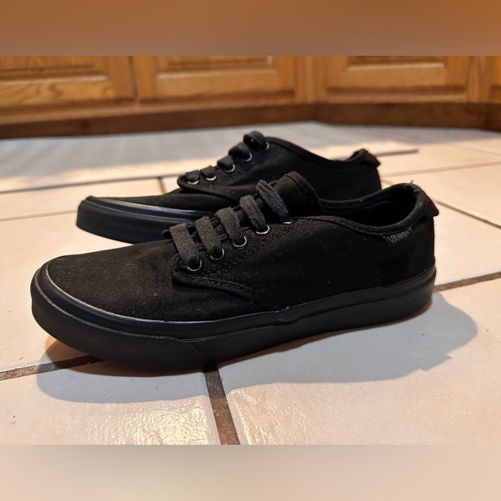 Vans Women’s Black Sneakers